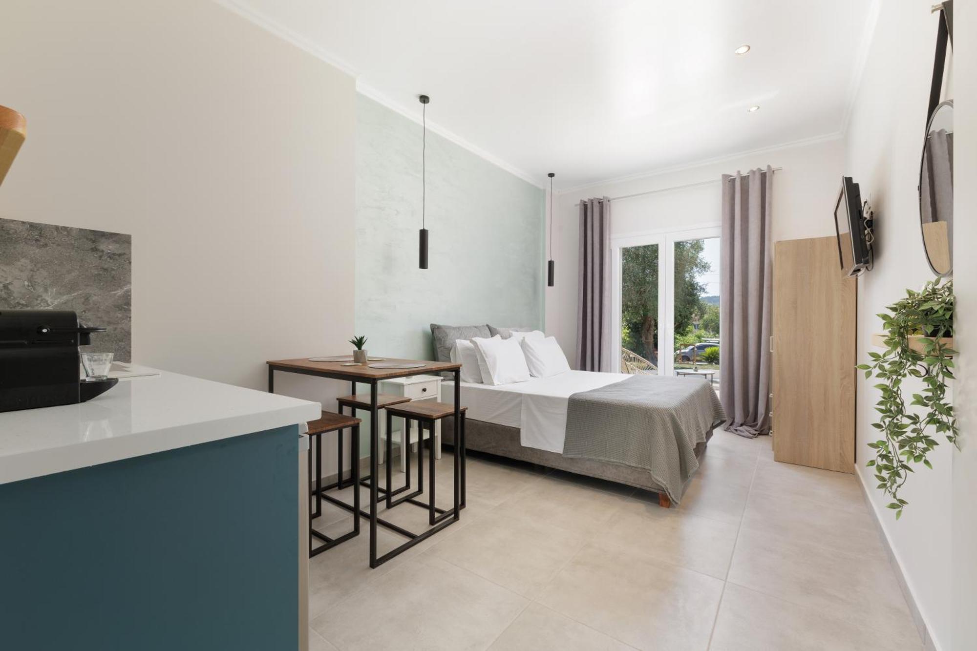 The Lake Apartments Kommeno  Dış mekan fotoğraf