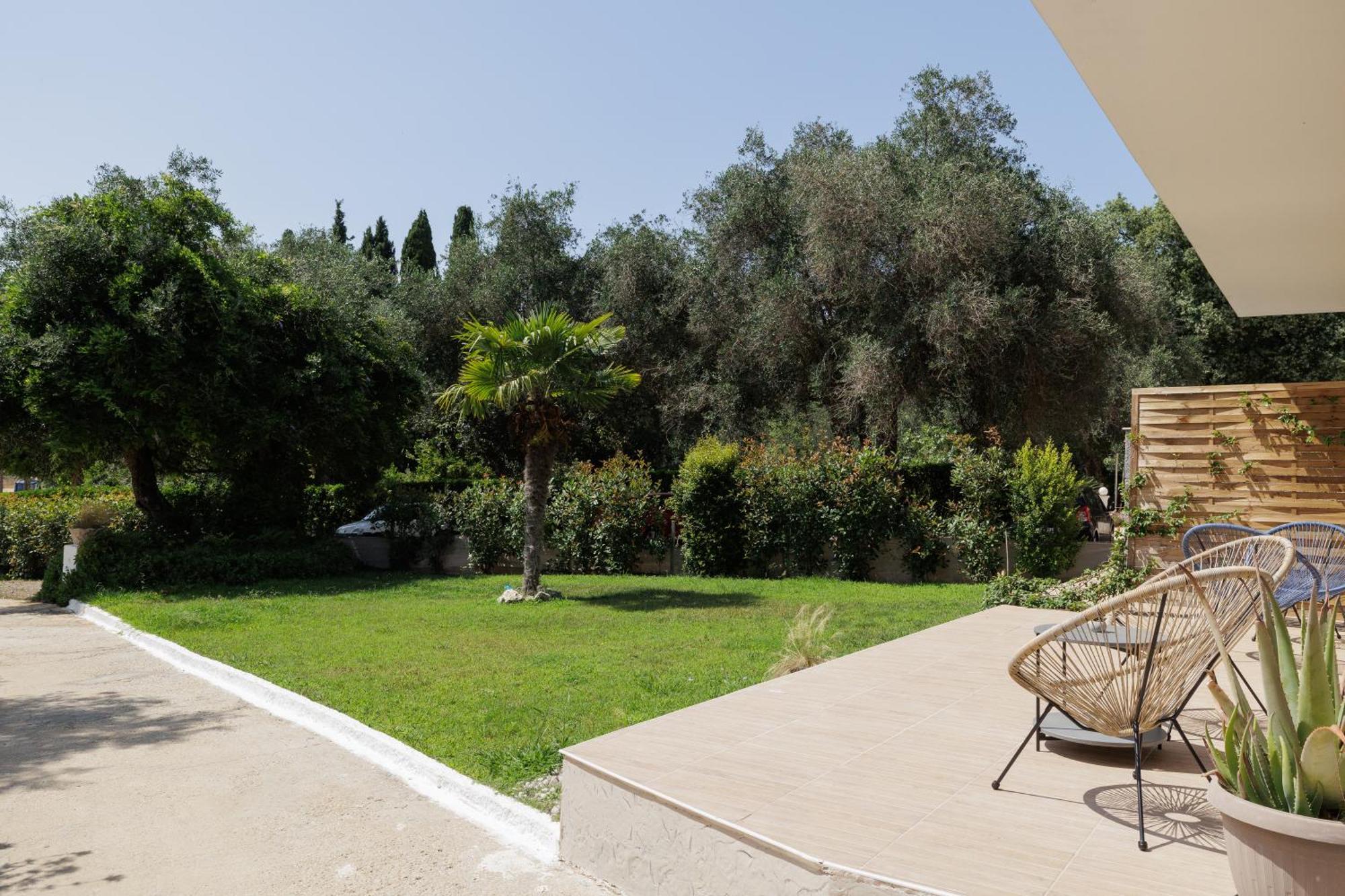 The Lake Apartments Kommeno  Dış mekan fotoğraf